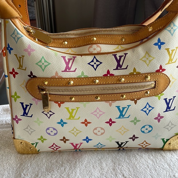 Louis Vuitton Boulogne - Picture 8 of 17